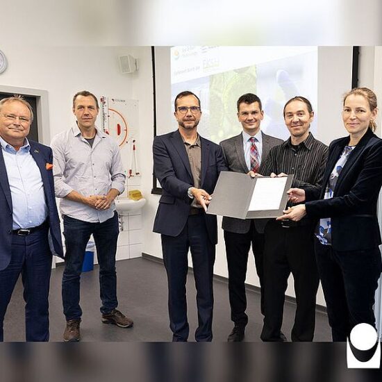 SolarAlgen-Projekt mit TH Lübeck und HAW Hamburg
