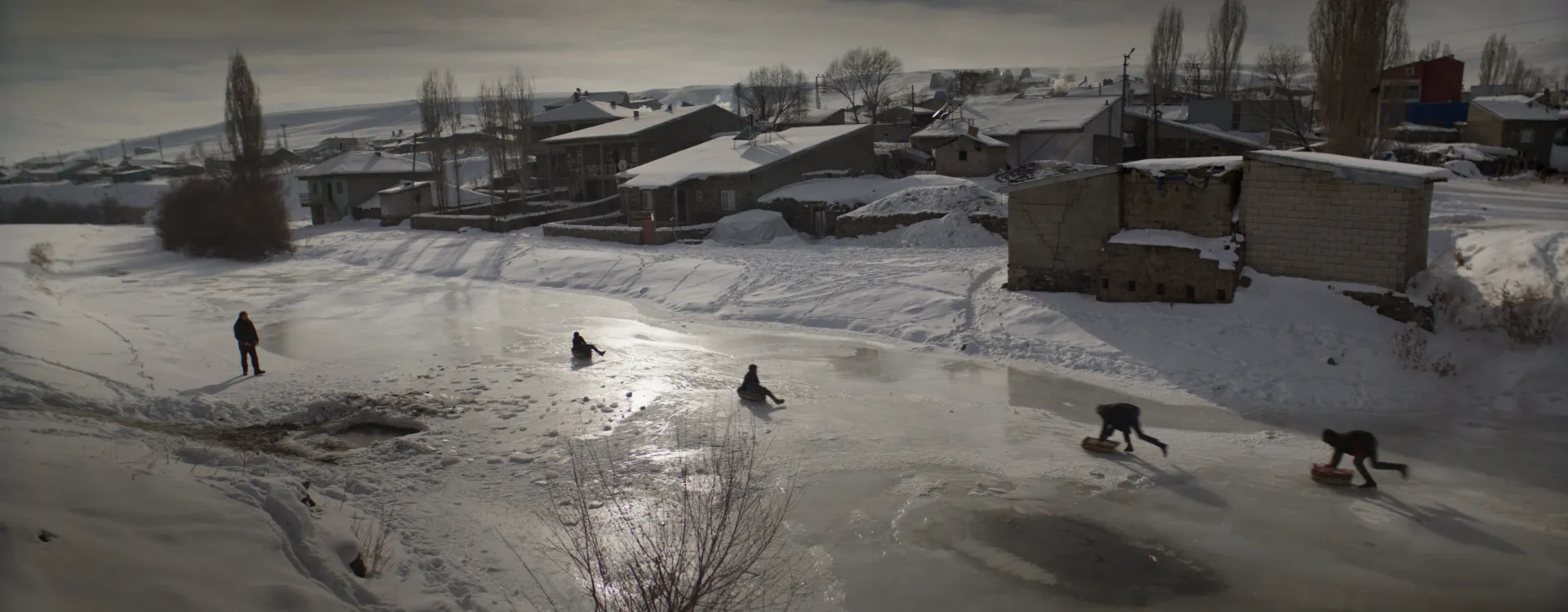 Filmstill 'Auf trockenen Gräsern' von Nuri Bilge Ceylan