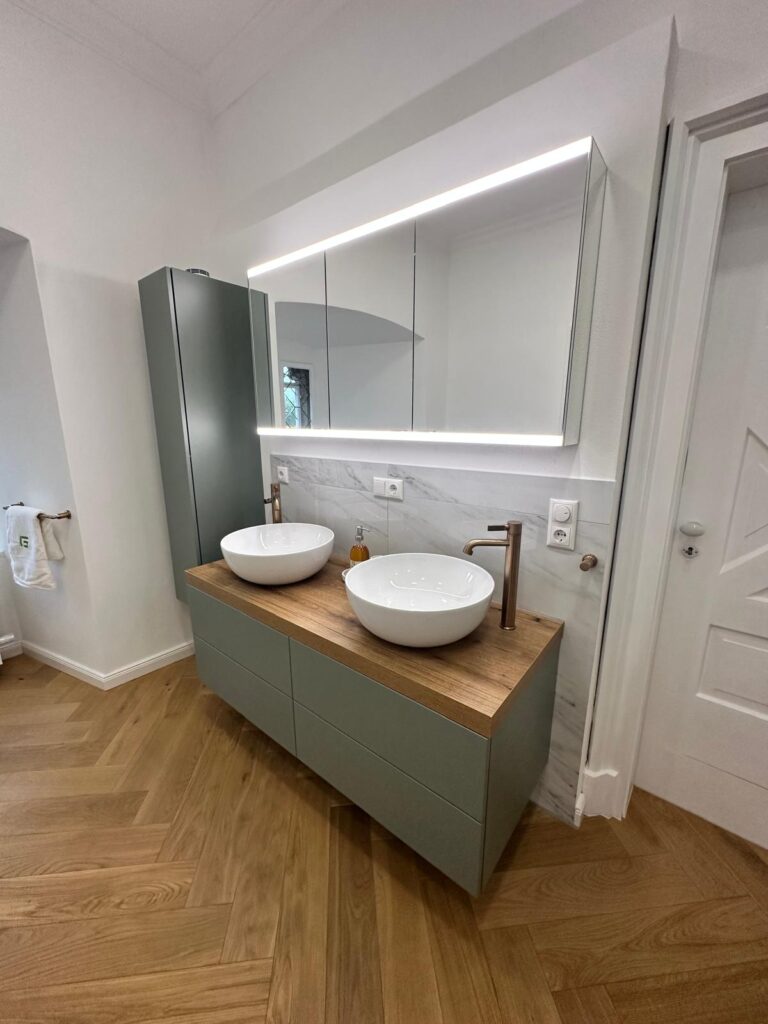 Badsanierung mit freistehender Badewanne in Bernried