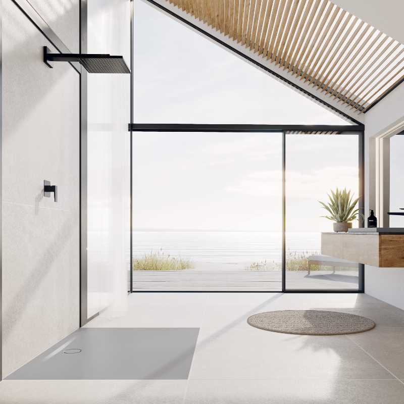 Barrierefreies Badezimmer mit bodengleicher Dusche