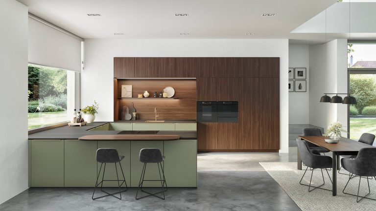 Kitchen range & electrical appliances