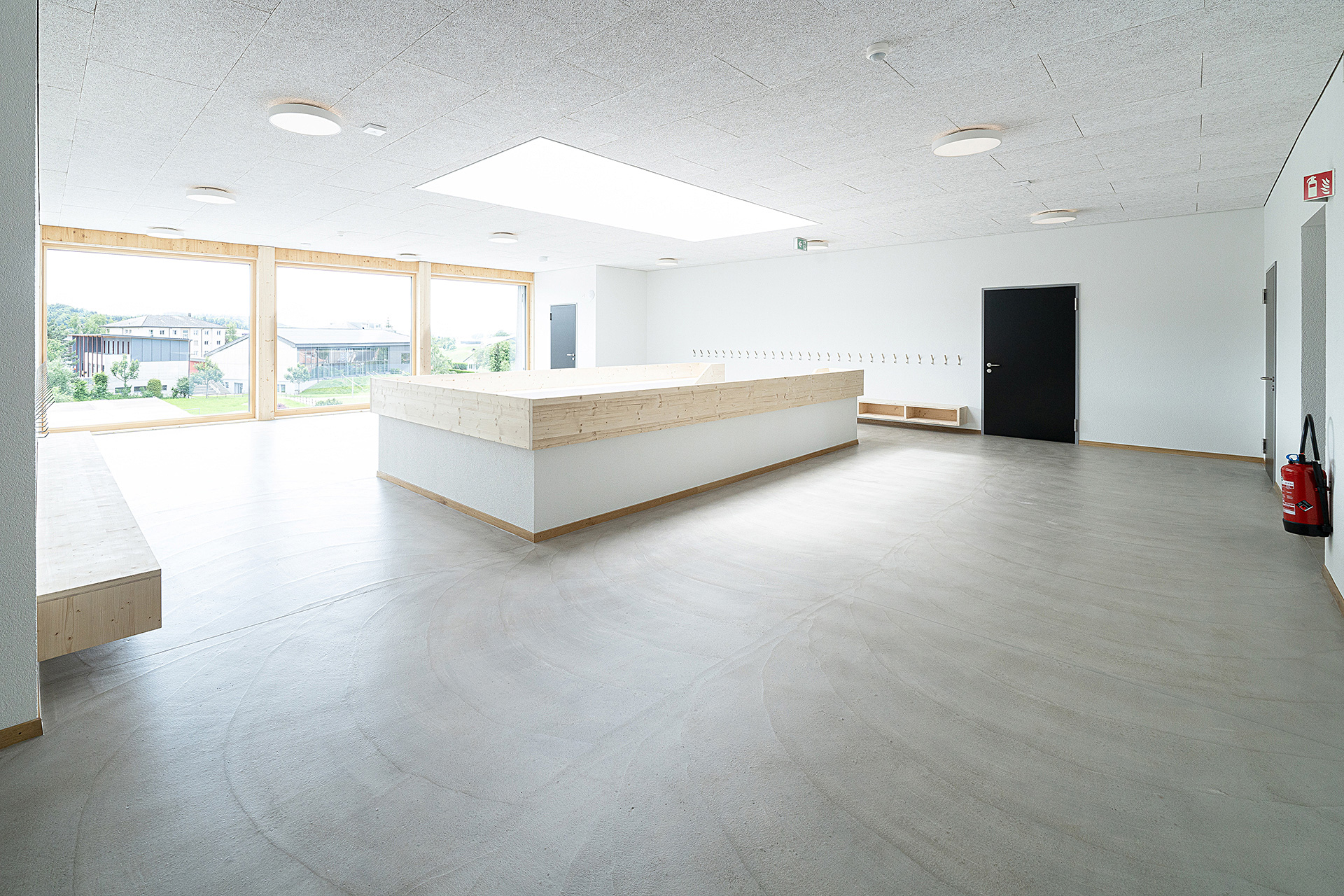 Fugenloser Hartsteinholz-Bodenbelag (Euböolith)