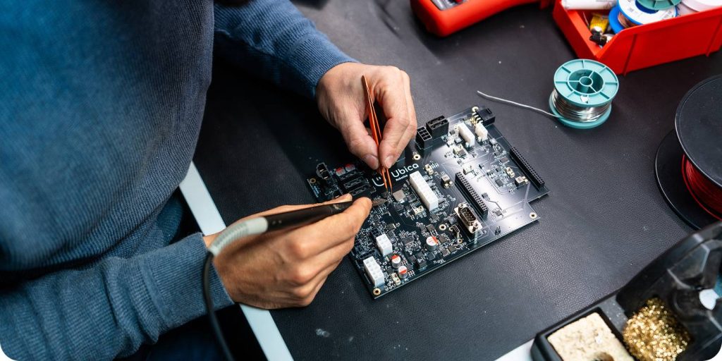 Elektronikentwicklung am Roboter