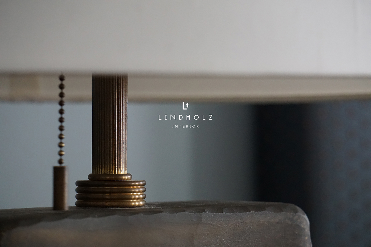 Objektdesign mit Murano-Leuchten und Marmor