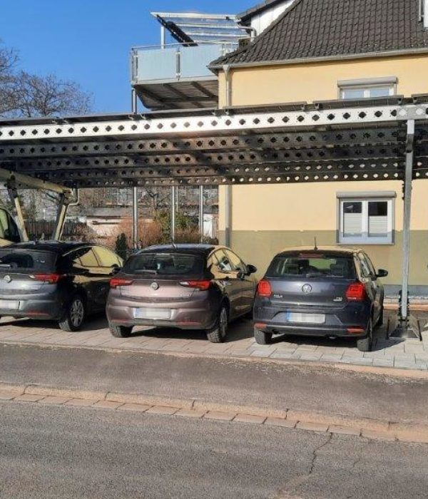 Arbeitsplatte am Standort Elsenfeld