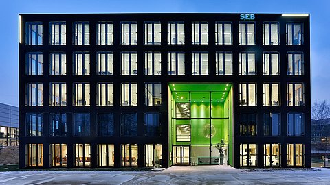 ALVERO Raumsysteme mit Verglasung