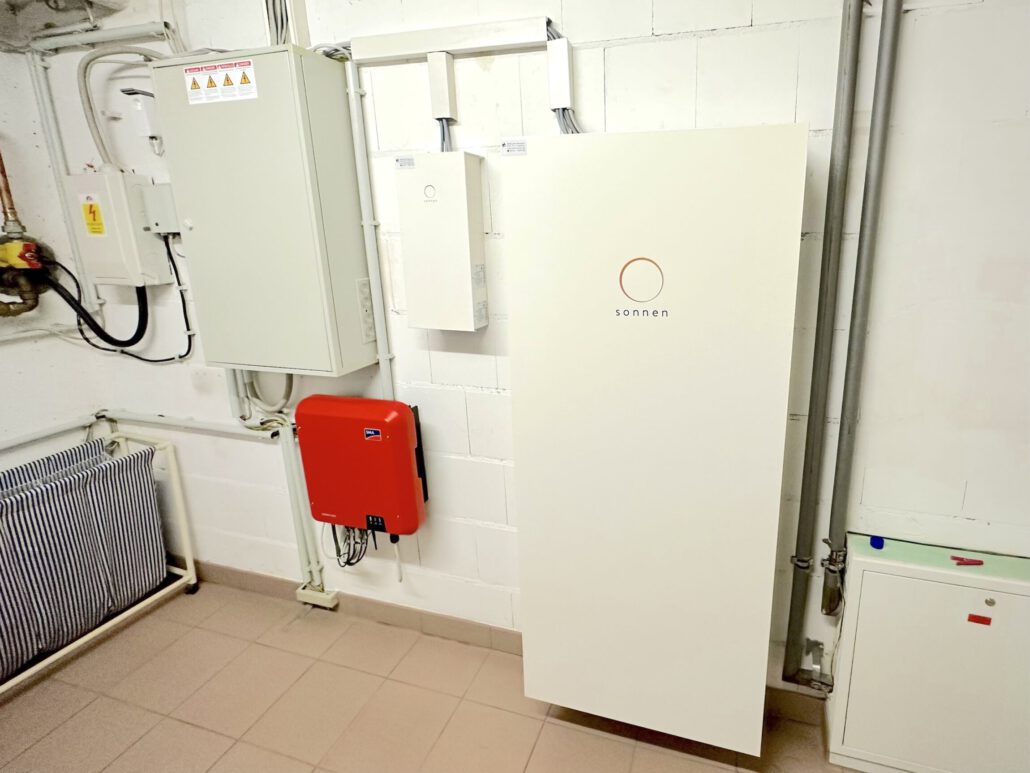 Sonnen-Batteriespeicher