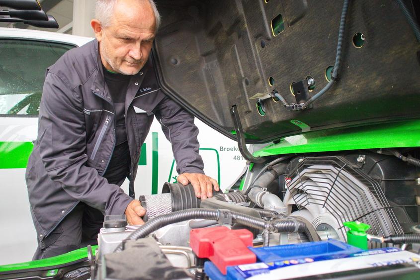 Service-Team von BROEKER Fördertechnik im Einsatz