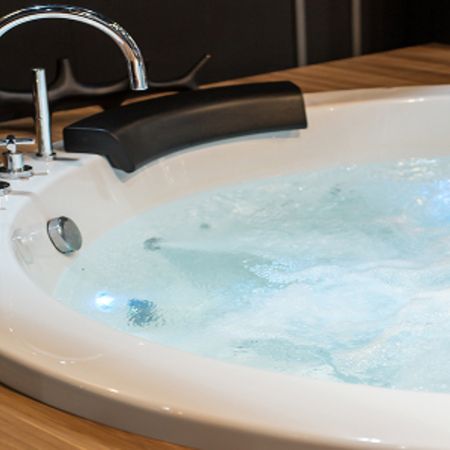 Whirlpool-Badewanne