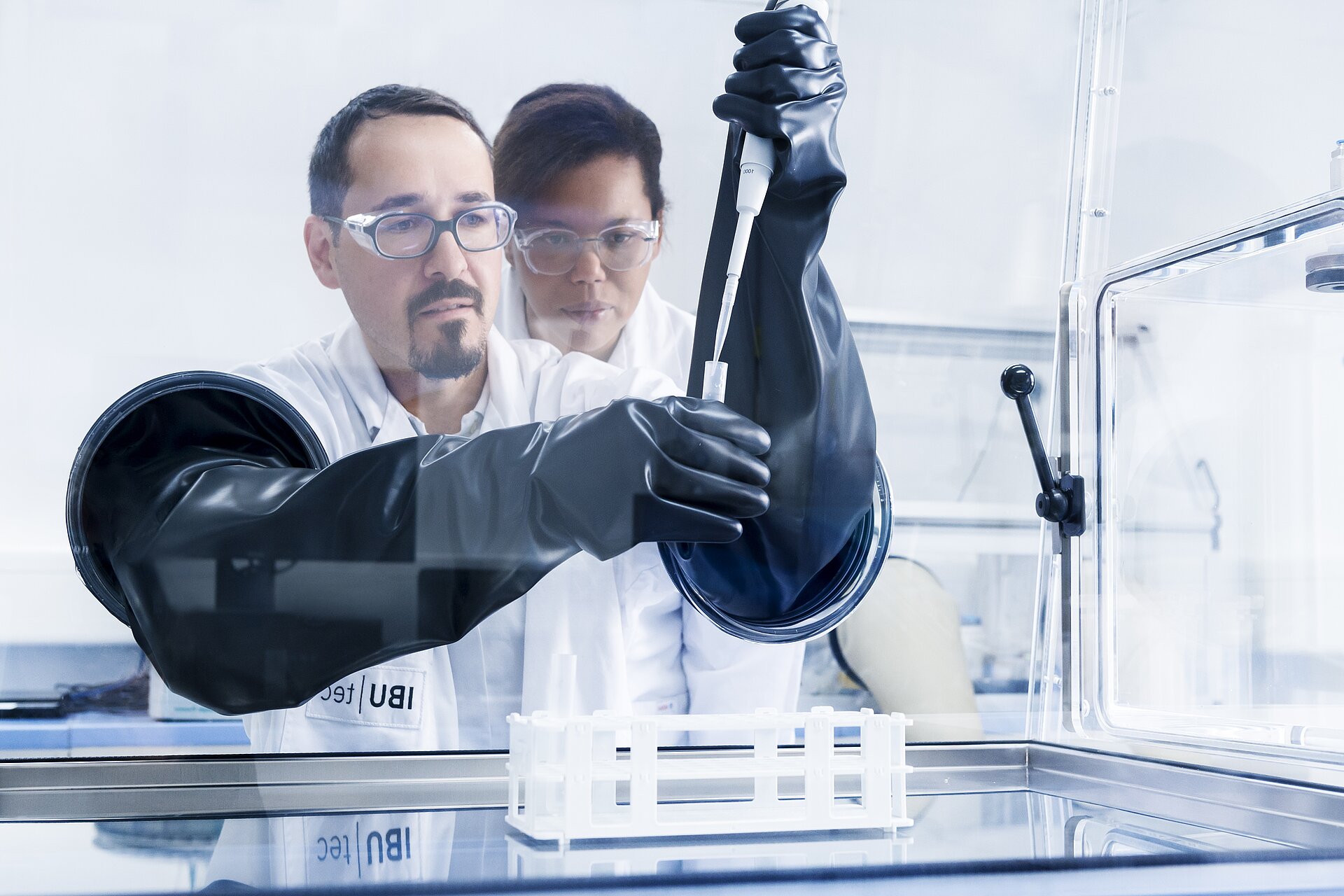 Analytik metallorganischer Produkte im Labor