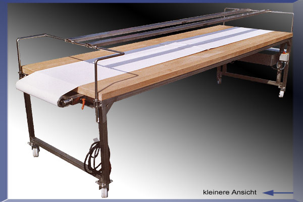 Brezenschlingtisch mit Transportband