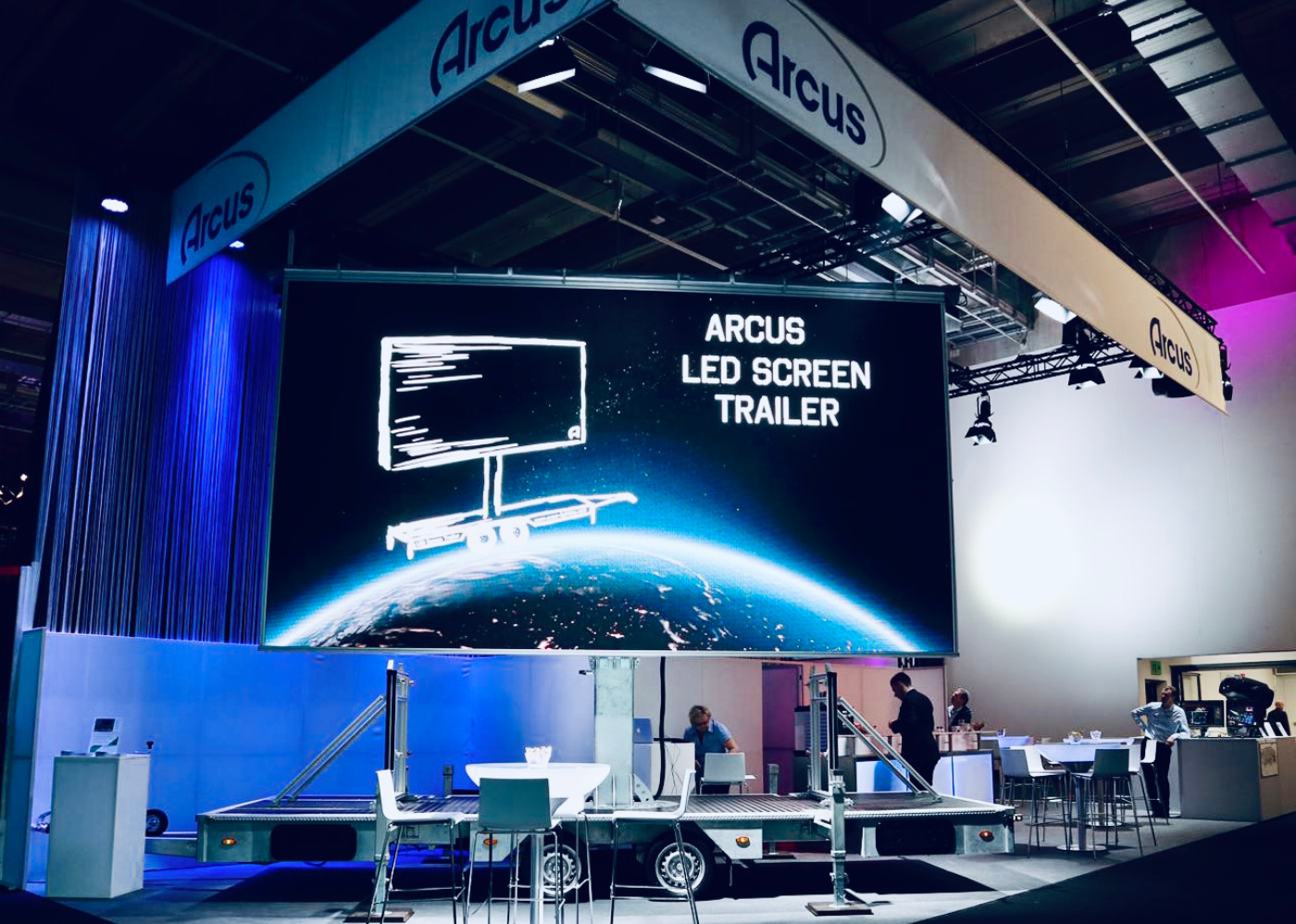 LED Trailer