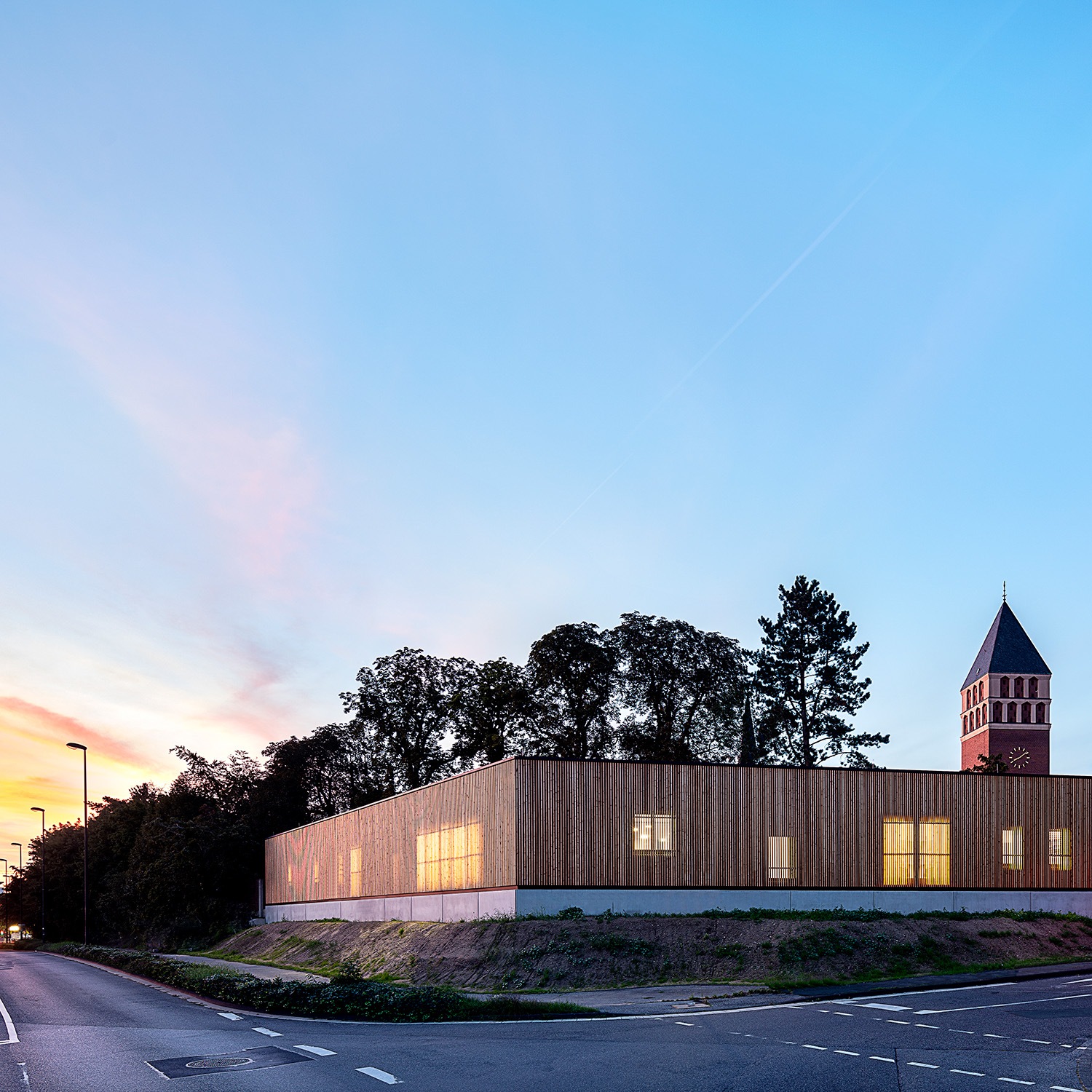 Pfarrzentrum St. Hippolytus, Troisdorf