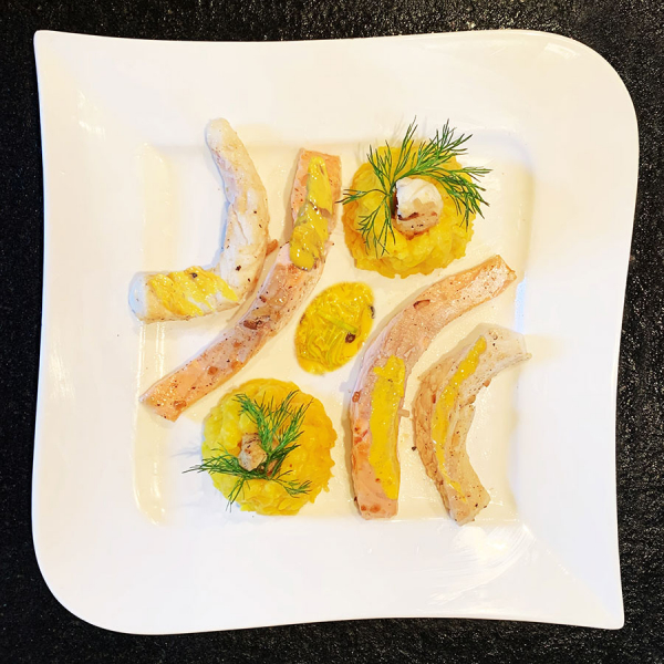 Two fish varieties – cod and salmon