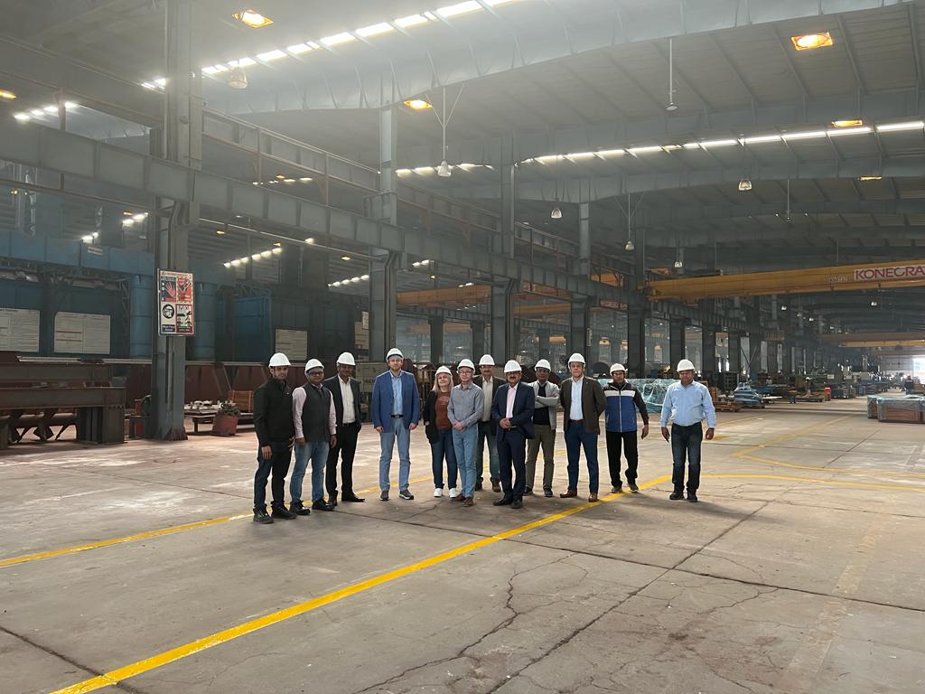 2023, New Delhi, Indien – pneumatische Fördertechnik