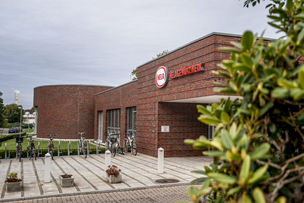 Hela – Fertigung