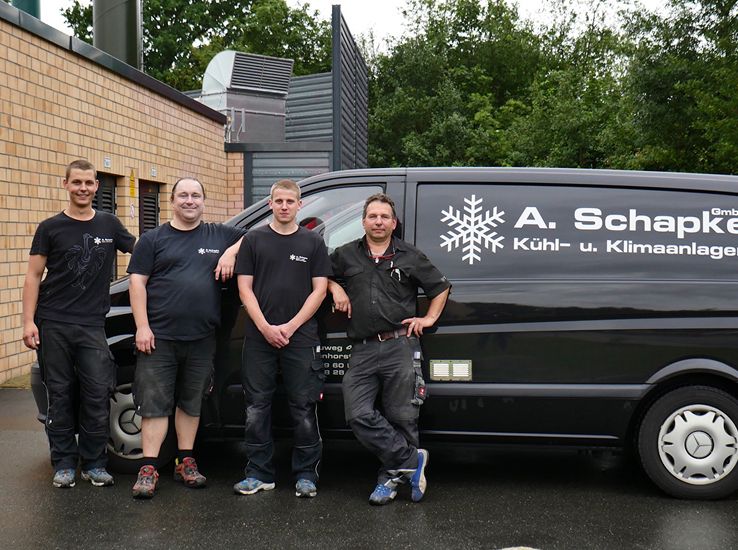 Das Team der A. Schapke Kühl- und Klimaanlagen GmbH