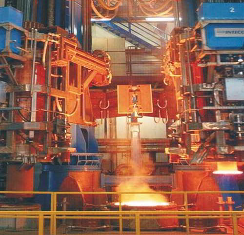 Stahlwerk mit SYSTEM ELECTRIC Kompensationsanlagen