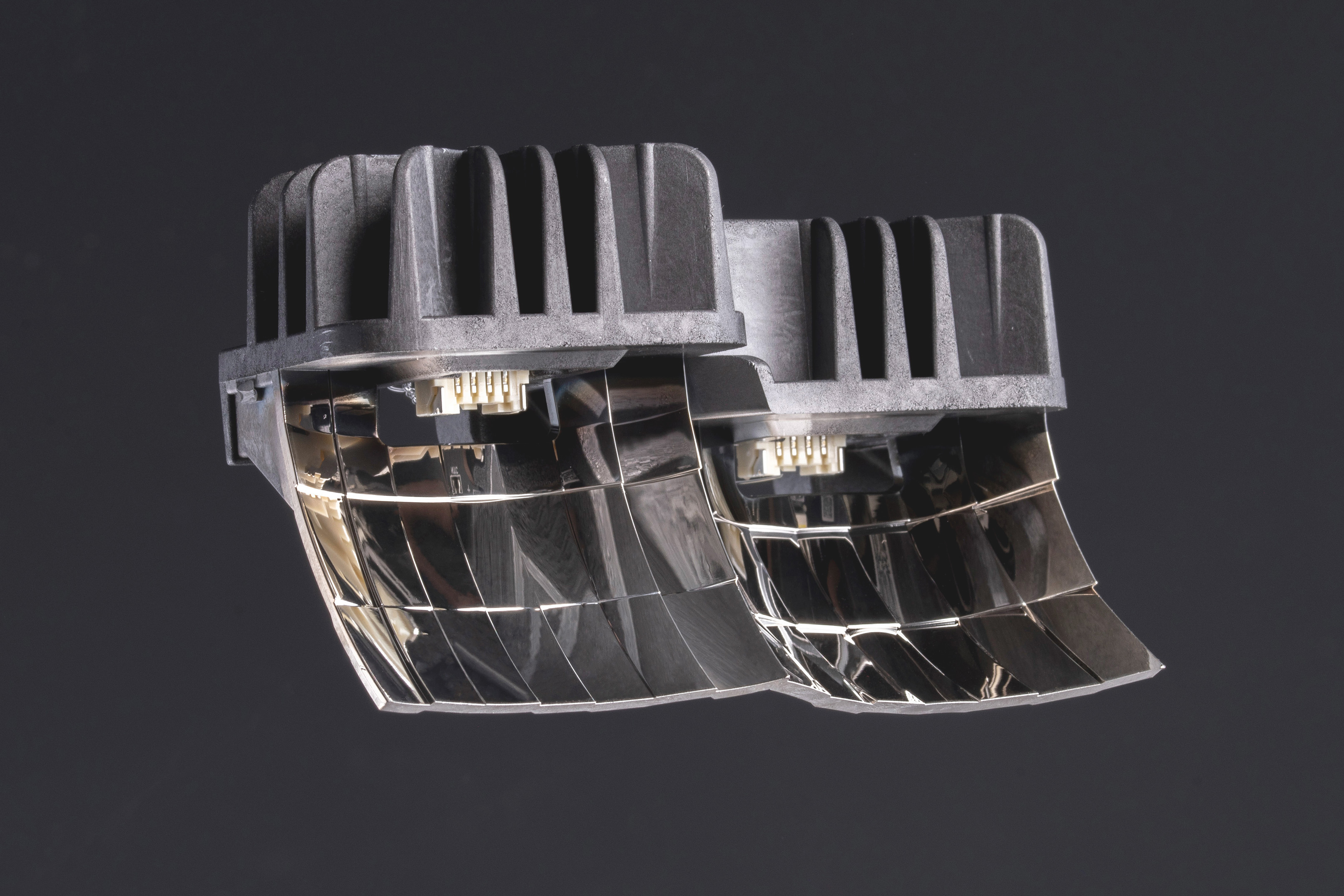 2K-Reflector LED-Modul mit Variothermal-Temperierung
