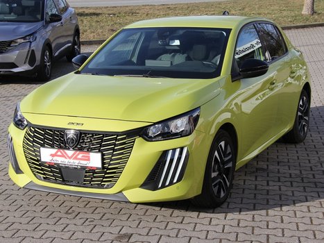 Peugeot 208 1.2i 100 PS Allure