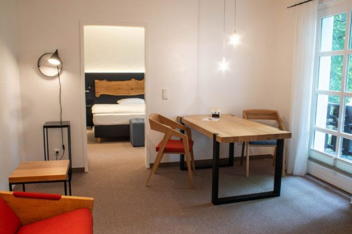 Möbel und Lampen für Hotelprojekte