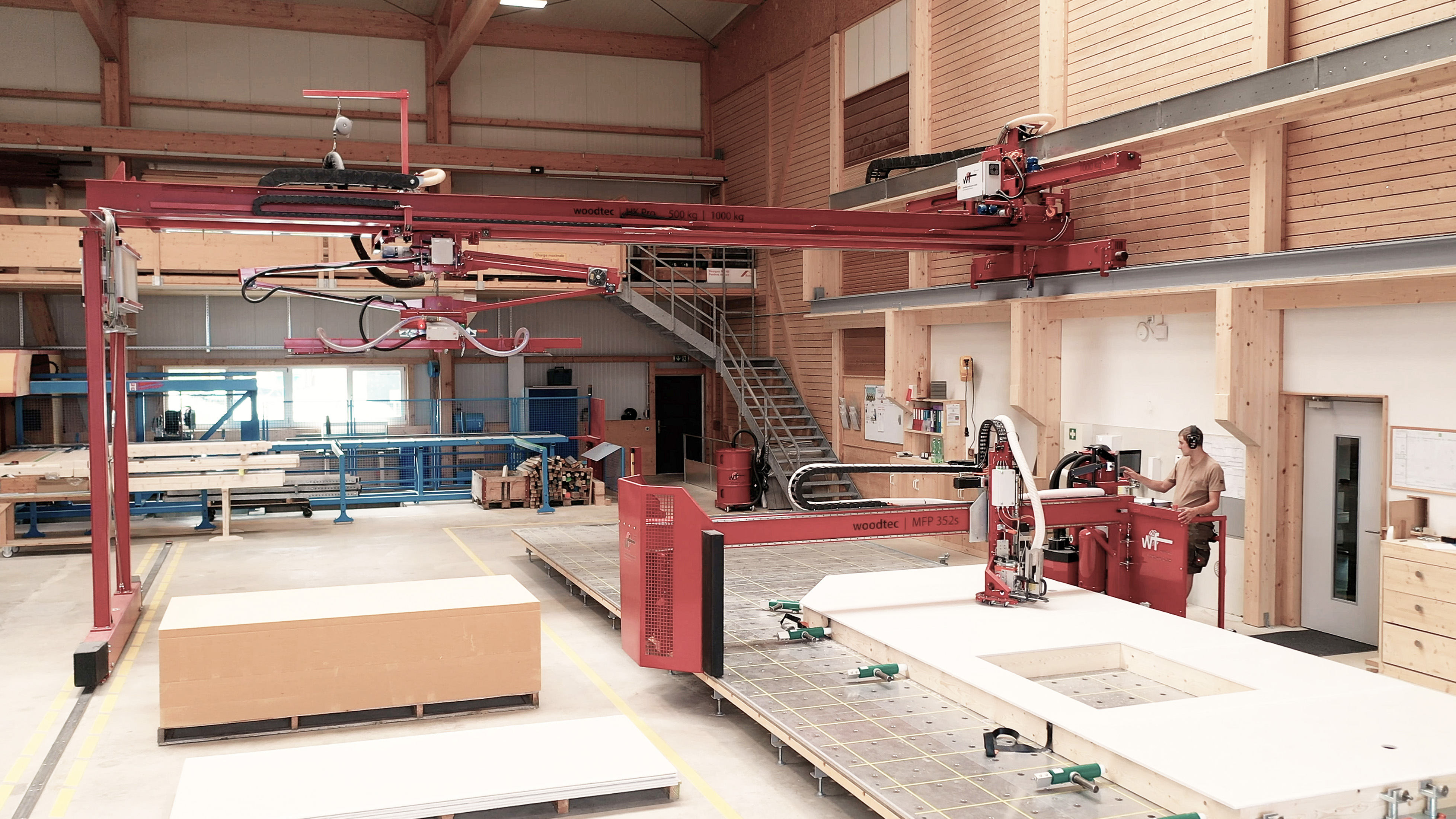 Maschinentechnik für alle Arbeitsschritte in der Vorfertigung Holzrahmenbau