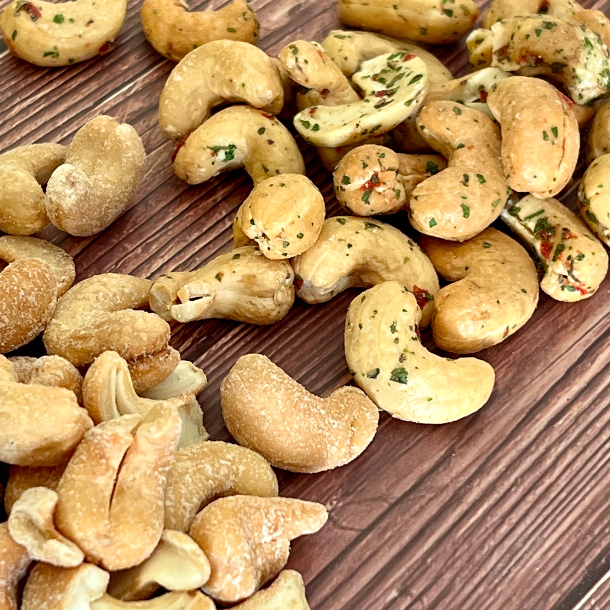 Cashewkerne Toskana-Bruschetta und Sour Cream and Onion