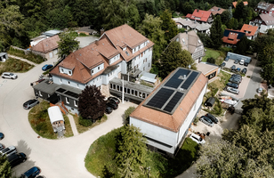 Leichtbaumodule auf Hoteldach