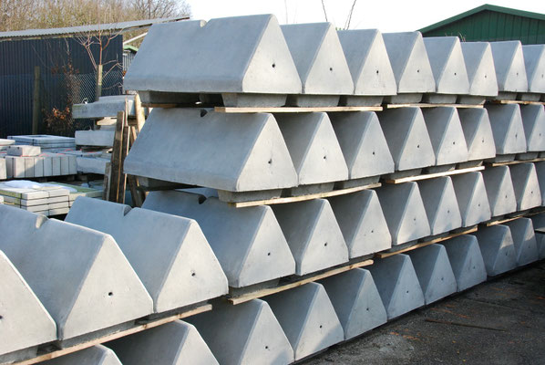 Betonteile für den Stadtraum