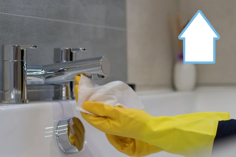 Household cleaning wipes