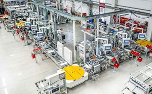 Batterieendmontage (Hochvoltspeicher)