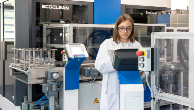 Hochreine Reinigung (High Purity Cleaning)