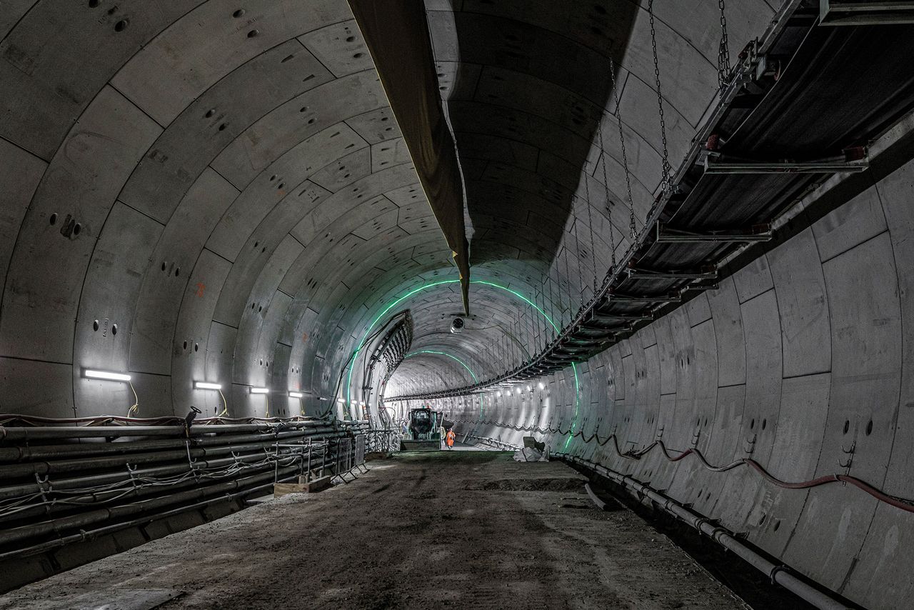 Tunnelband mit Antrieb
