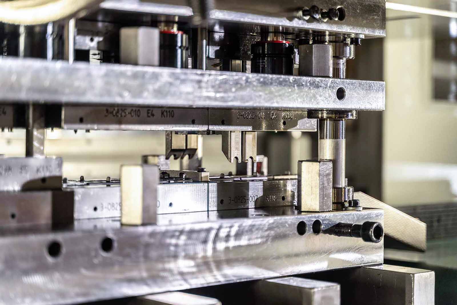 Produktionsbereich Stanztechnik