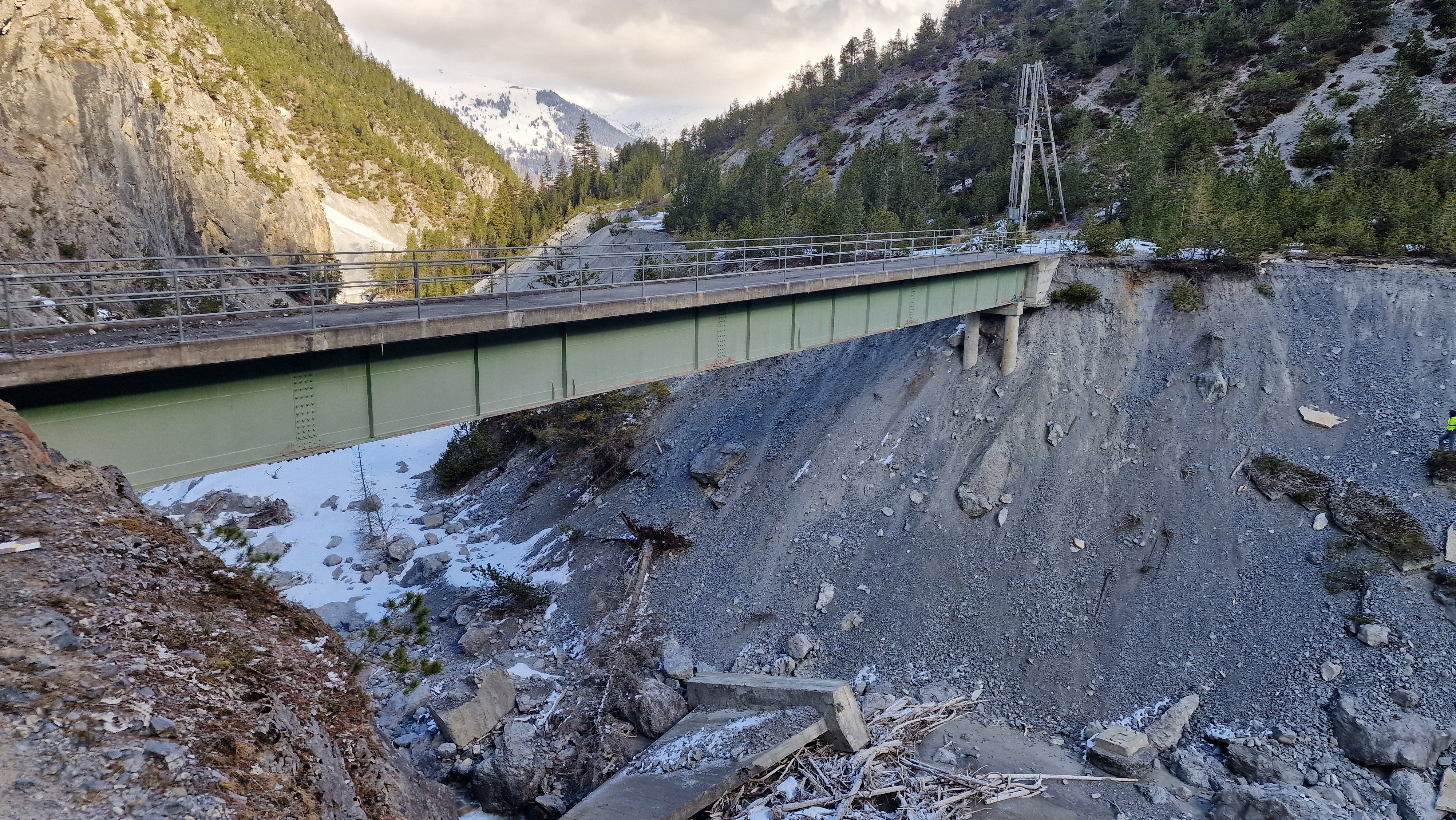 Dienstbrücke Sasstaglià (Zufahrt Zugangsstollen Val S-charl)