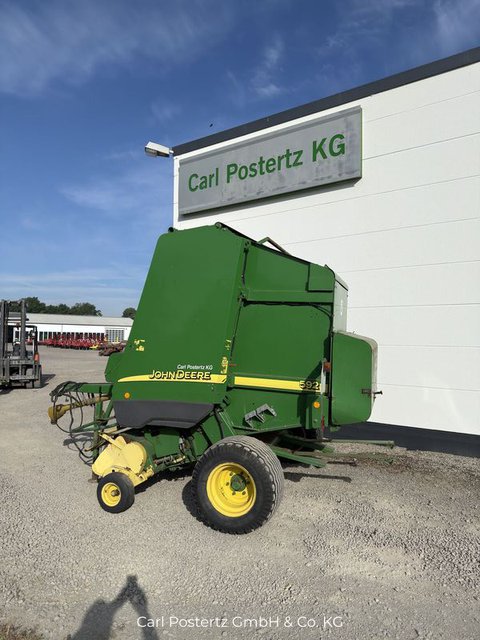 John Deere 592
