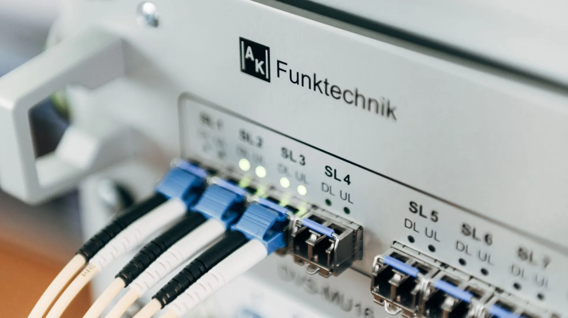 AK Funktechnik – Fertigung