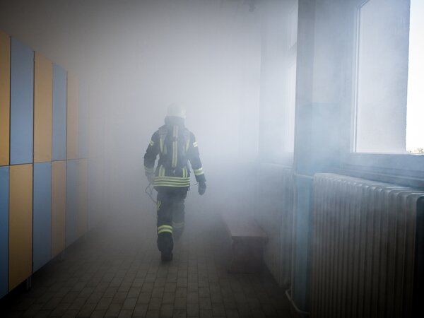 Halogenfreier, flammhemmender PE-Schaum