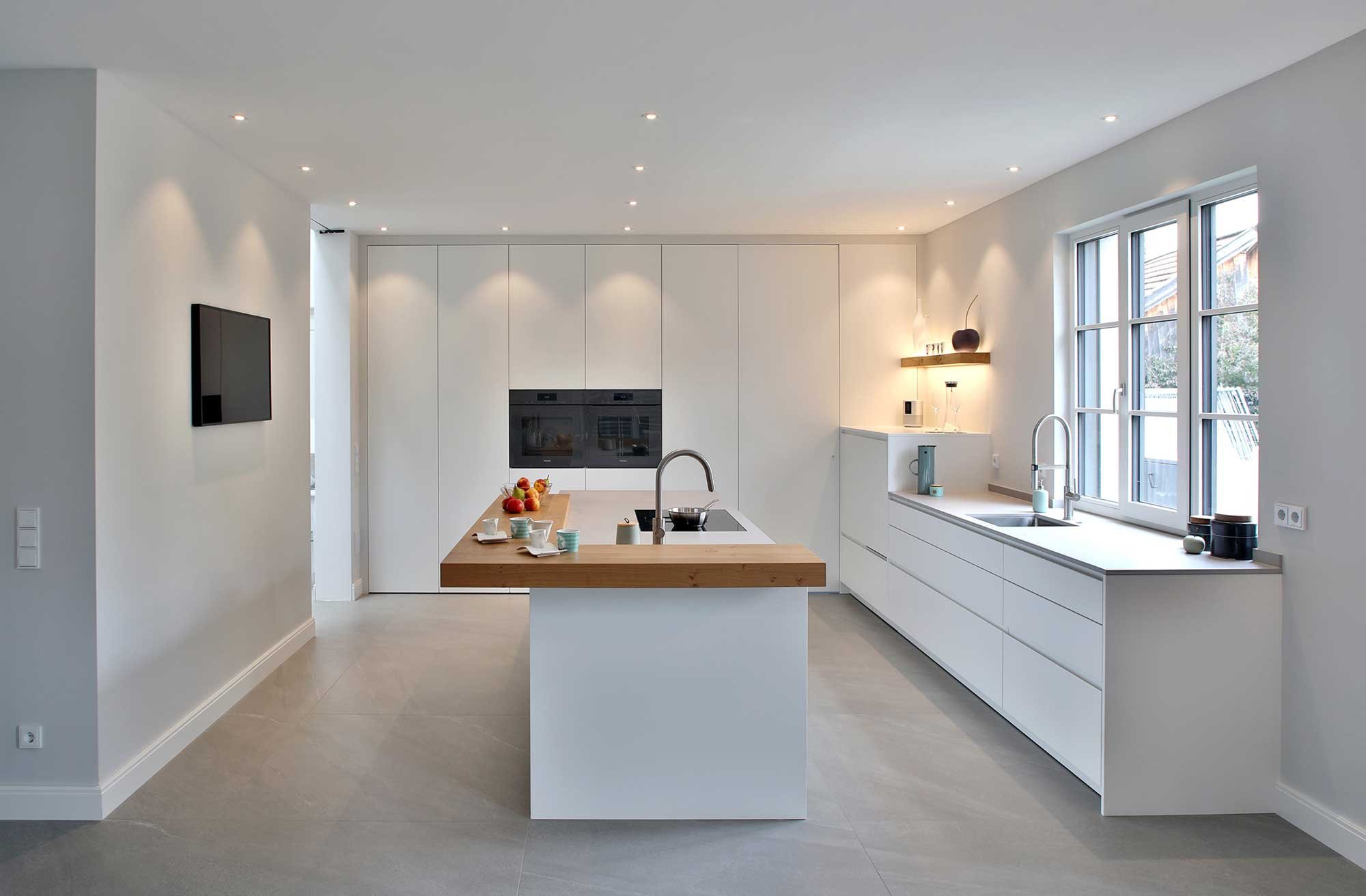Modern wood kitchen (purist)