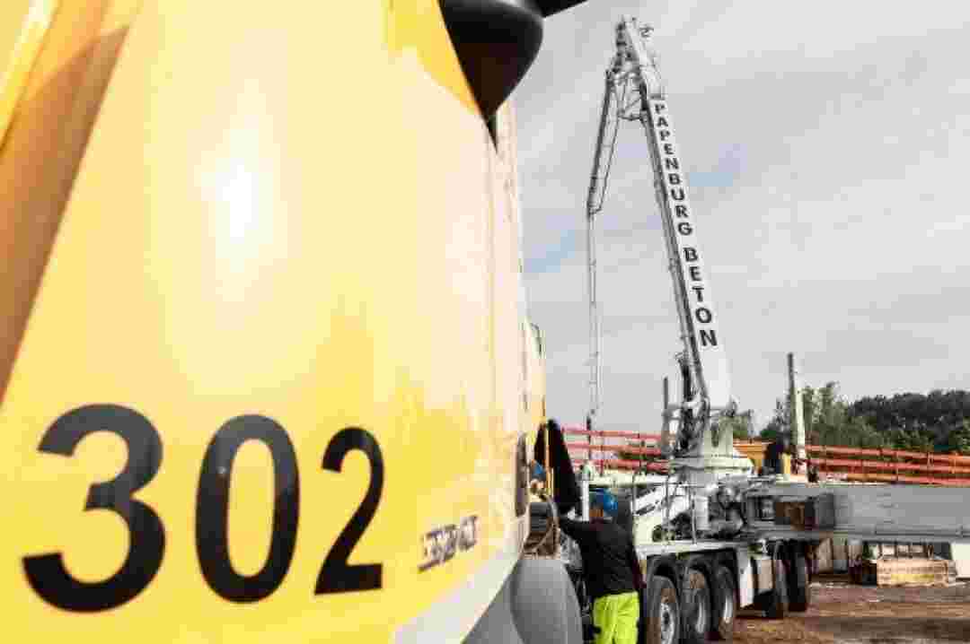 Betonpumpeneinsatz auf der Baustelle
