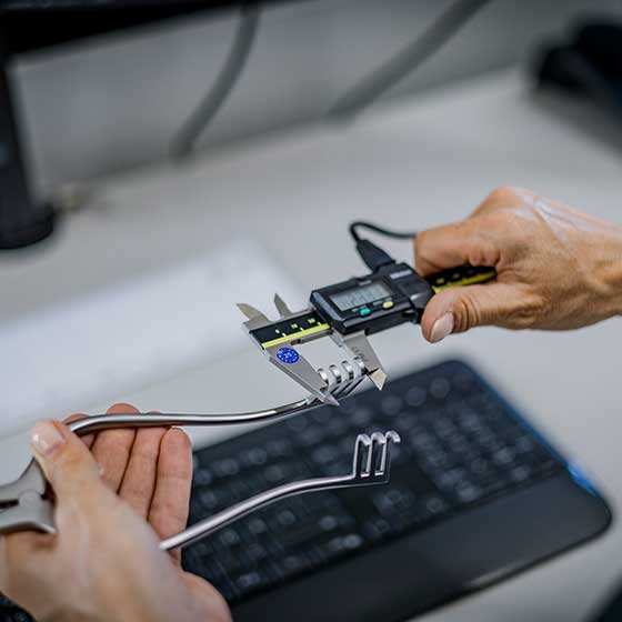 Charge-prüfung des Stahls: Härte- und Siedeprüfung