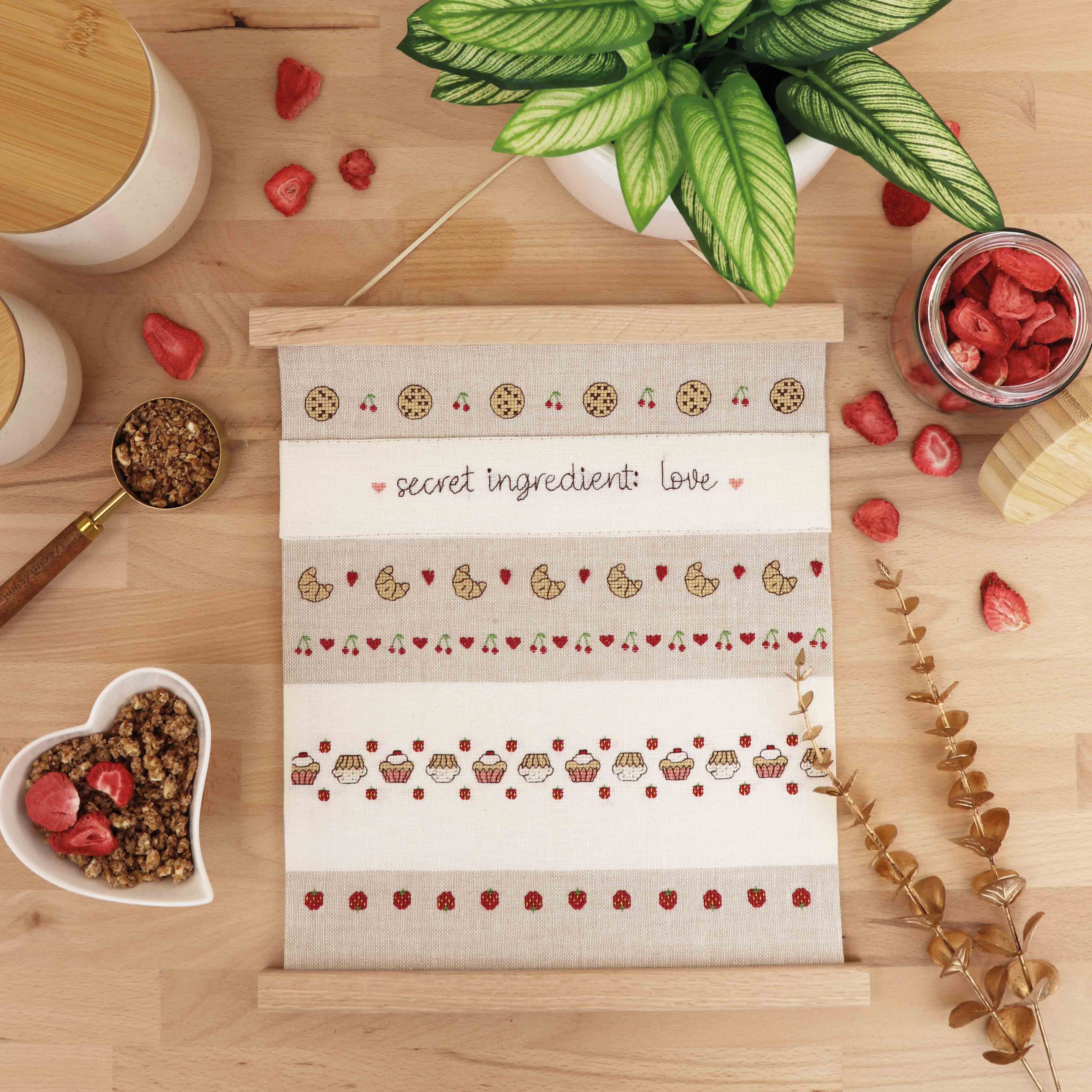 Kollektion Sweet Stitches auf ZWEIGART-Stoff