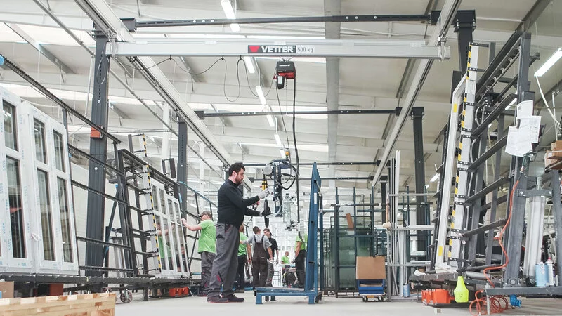 Krananlage im Fensterbau