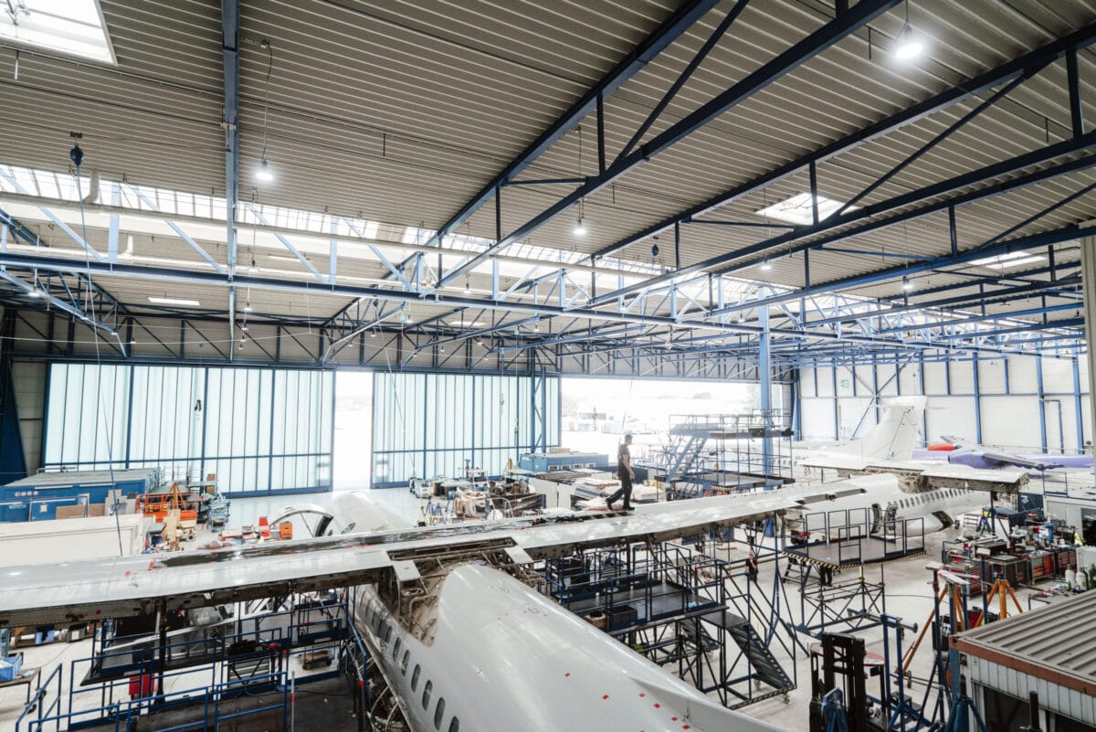 Work on the aircraft