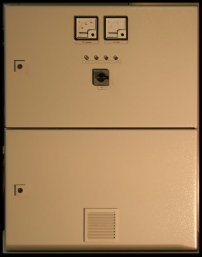 E230 G110/10 BWr Wandschrank