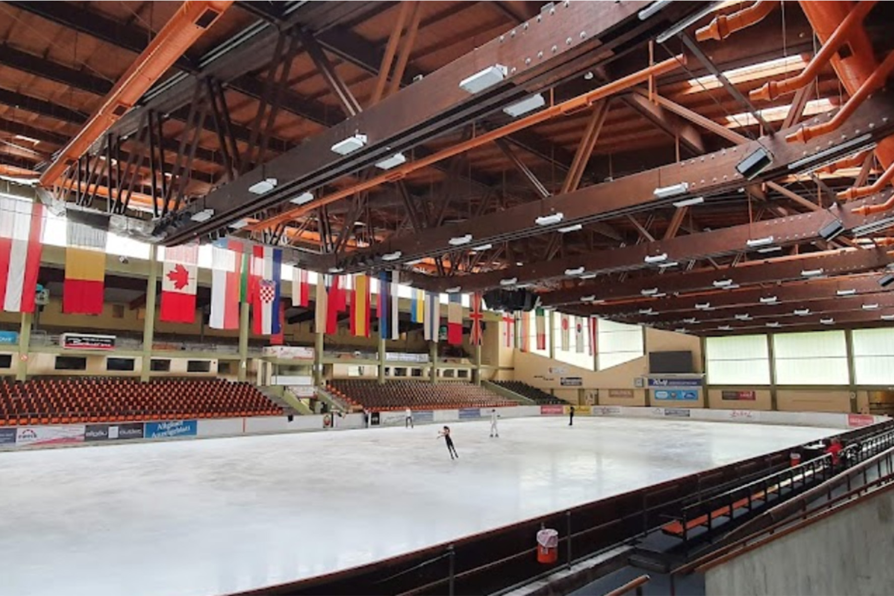 Eishalle