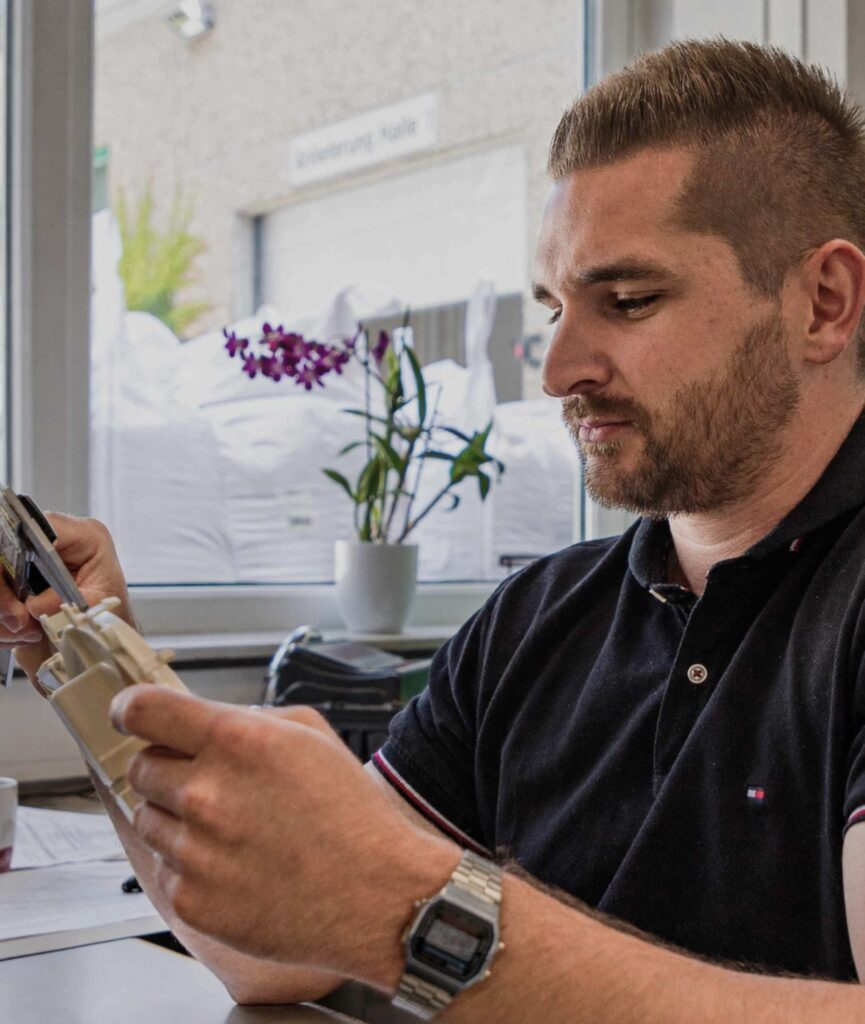 Qualitätsprüfung mit Messschieber