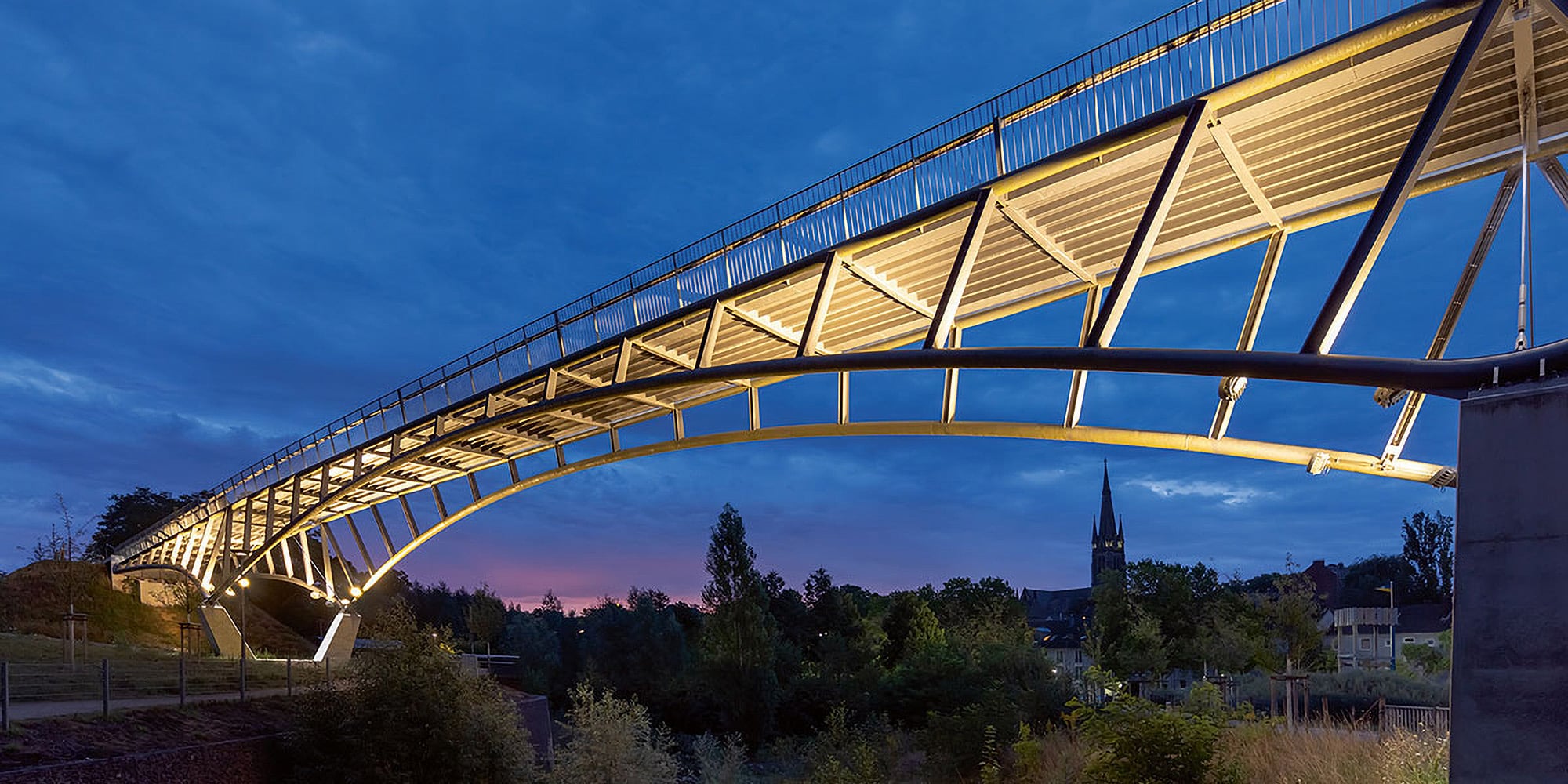 Licht für Brücken und Verkehrsinfrastruktur