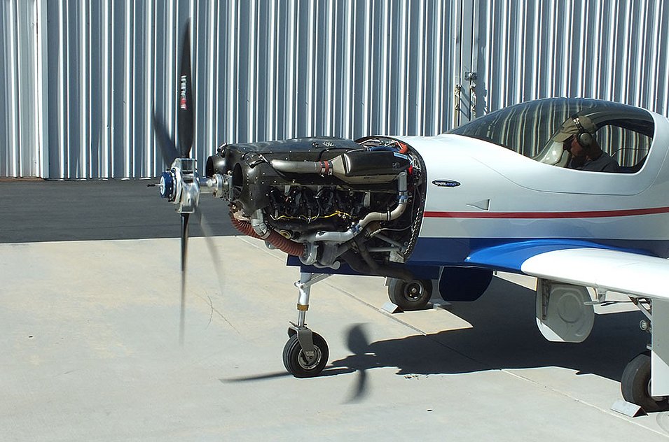 Kraft- und Schwingungsmessung an Flugzeugpropeller