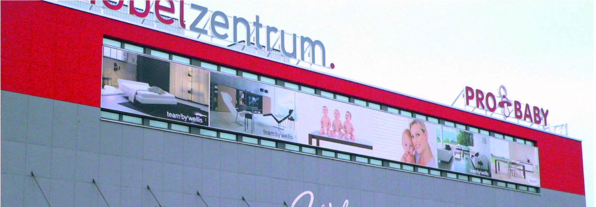 Fassadenbeschriftung